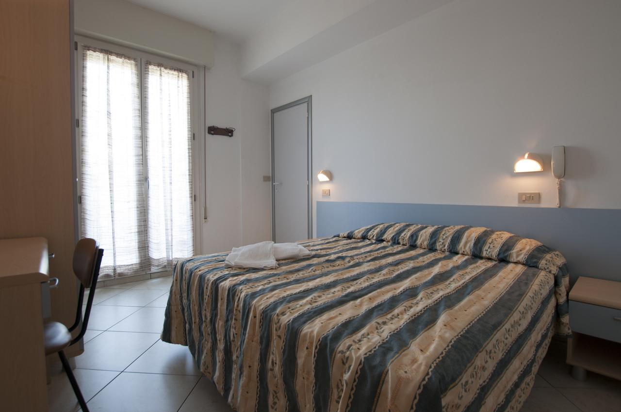 Hotel Edelweiss Cervia Ngoại thất bức ảnh